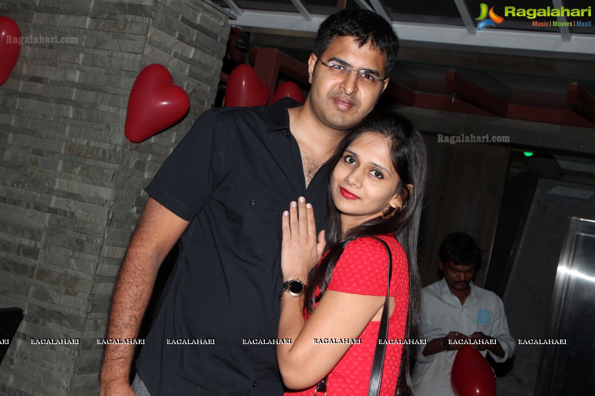 Pre Valentine's Day Celebrations 2016 by Geet Gupta and Jitender Gupta