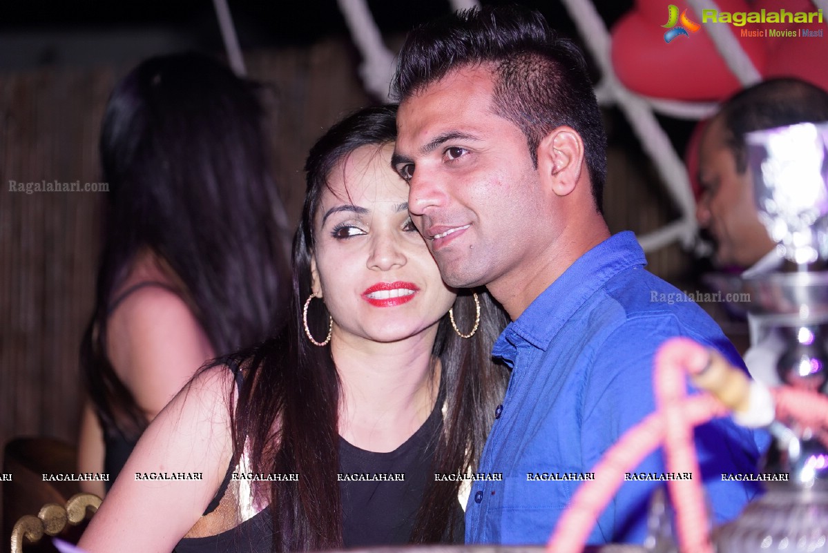 Jyotii Sethi Birthday Bash at The Pirate Brew, Hyderabad