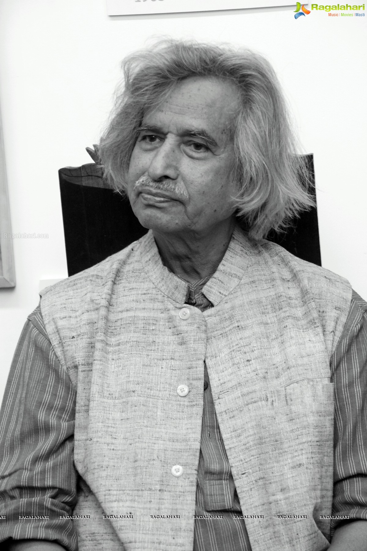 Jogen Chowdhury Retrospective 1939-2016 Art Exhibition at Kalakriti Art Gallery