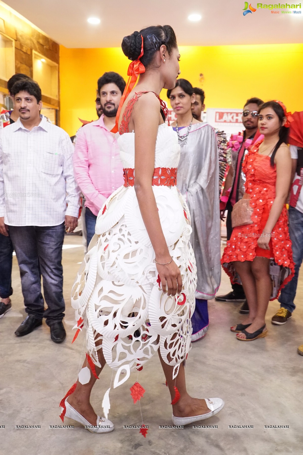 Lakhotia Fashion Design - Valentine Garments New Designs Fashion Show