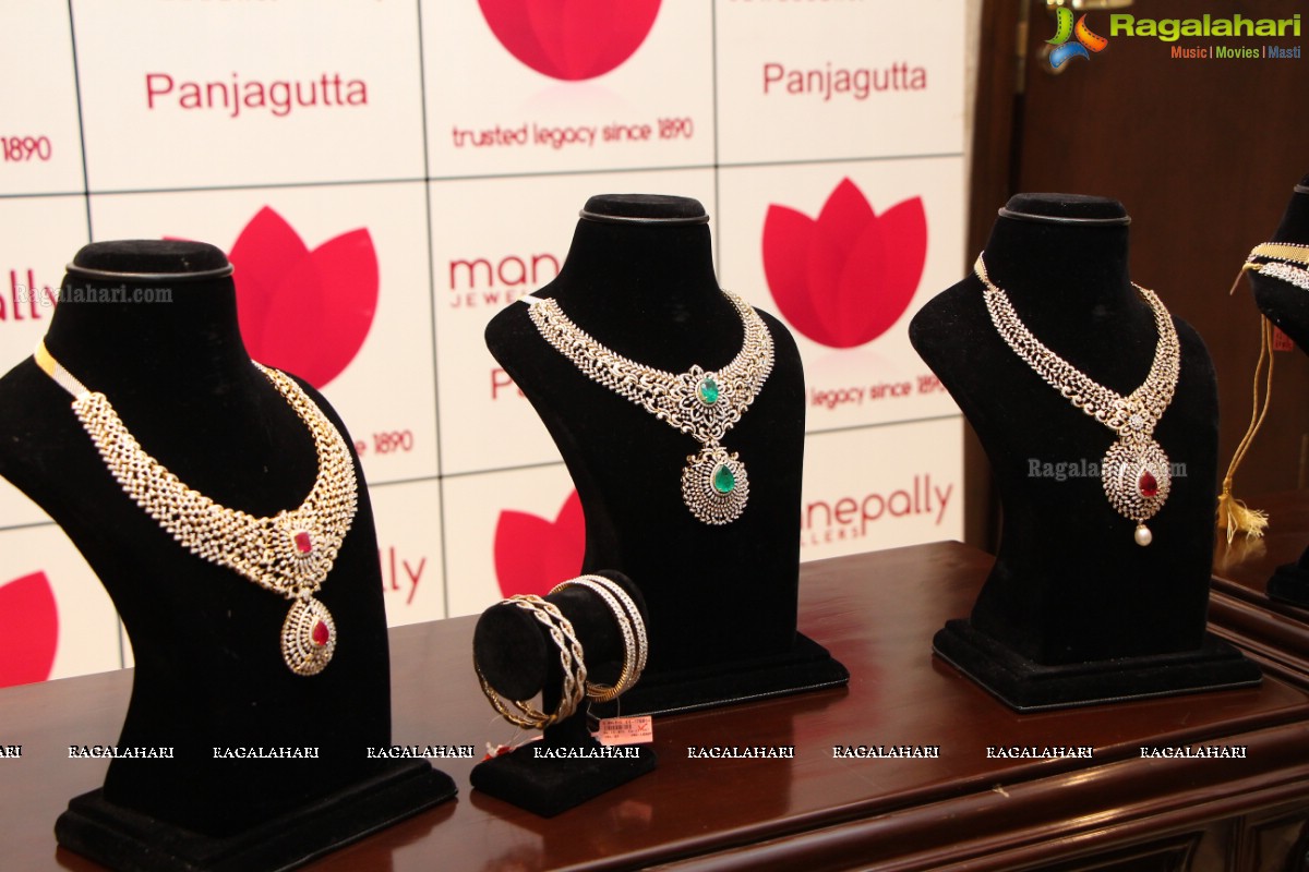 Manepally Jewellers - Designer Diamond Jewellery Collection Launch, Hyderabad