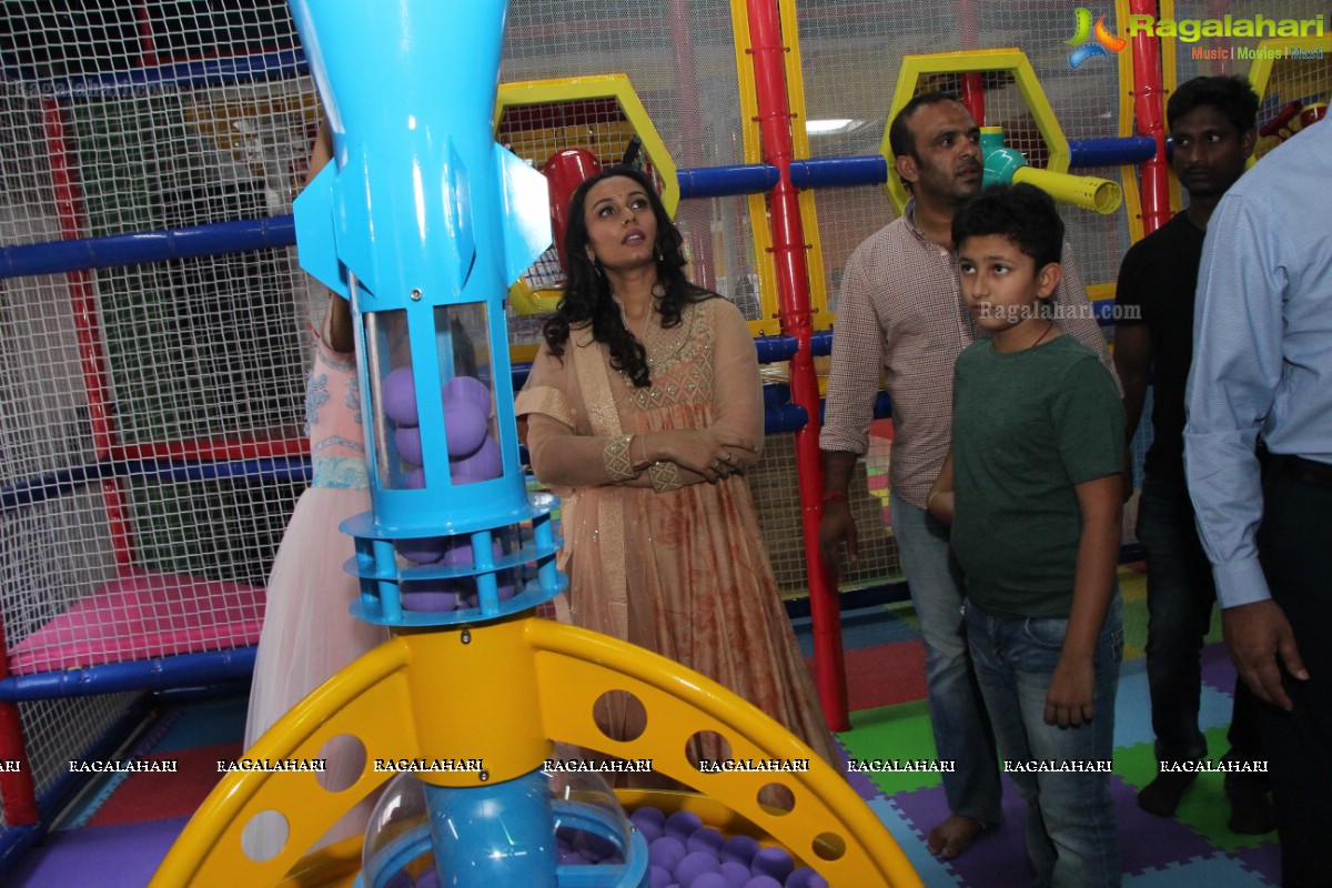 Namrata Shirodkar and Gautham Ghattamaneni launches Plabo in Hyderabad