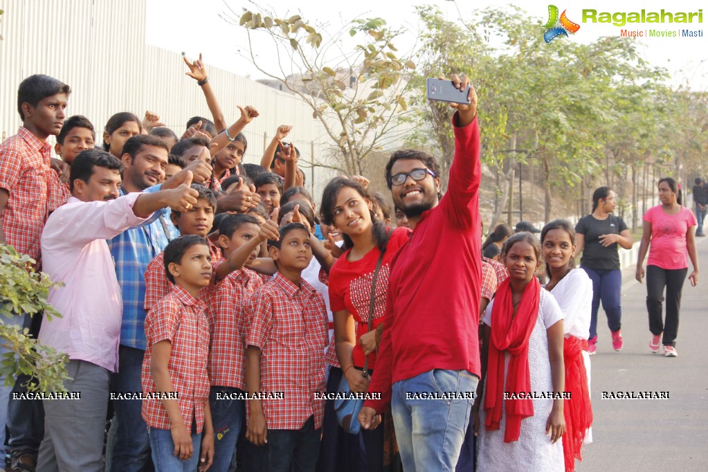 Valentine's Day celebrations at Raahgiri Day, Hyderabad