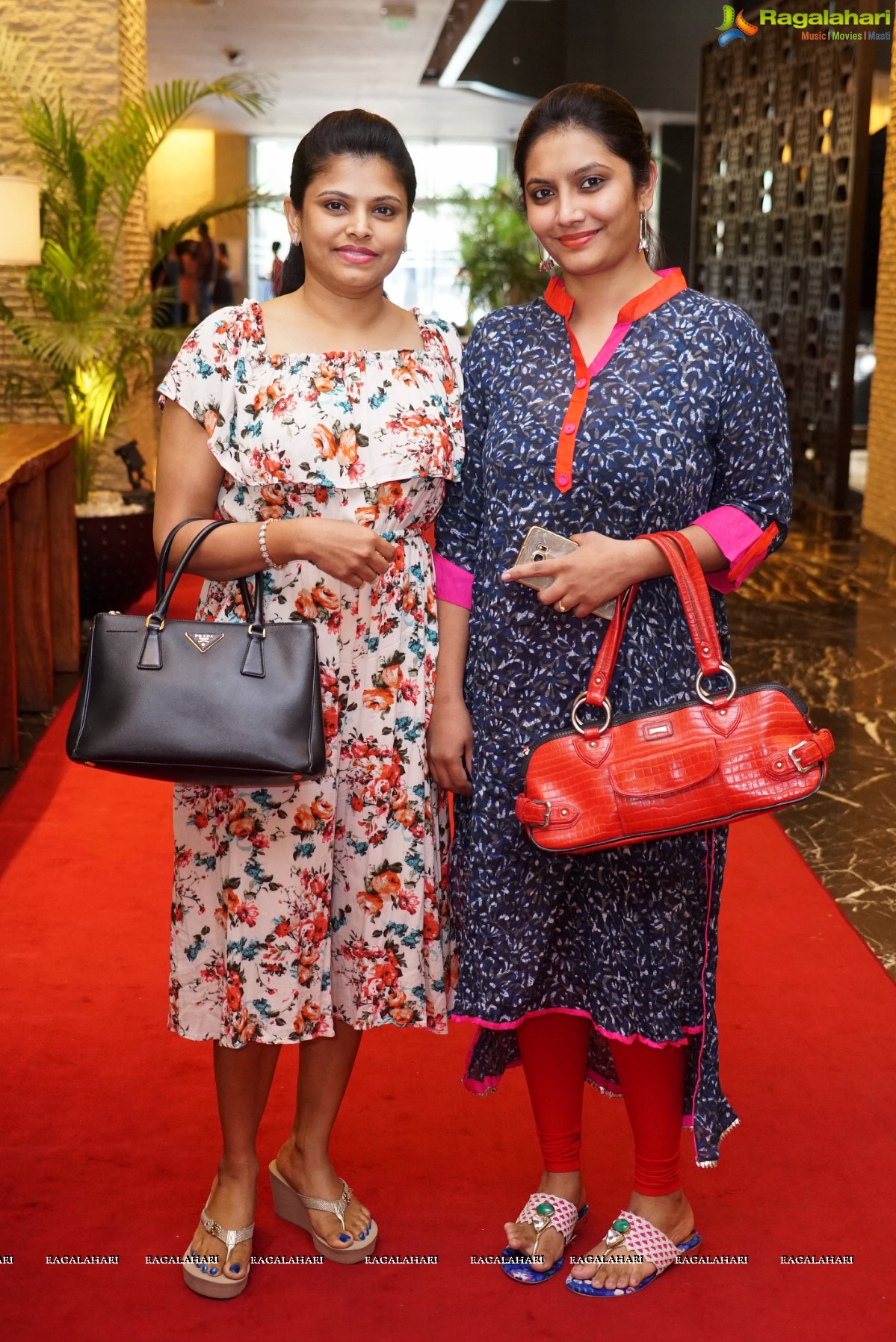 Sania Mirza launches The Label Bazaar, Hyderabad