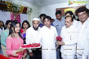 Shayas Cosmetic Clinic Launch