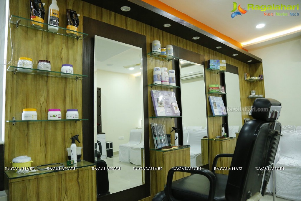 Shayas Cosmetic Clinic Launch at Banjara Hills, Hyderabad