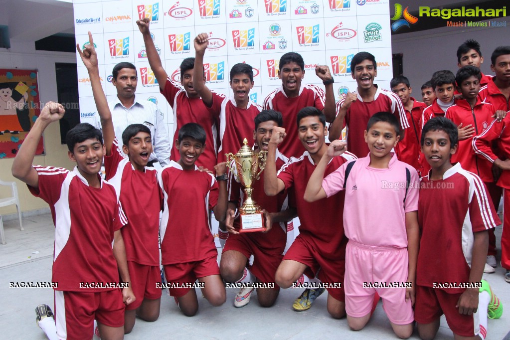 Grand Finale Presentation Ceremony of Inter School Premiere League 2016 (ISPL) at Pallavi Model School, Hyderabad