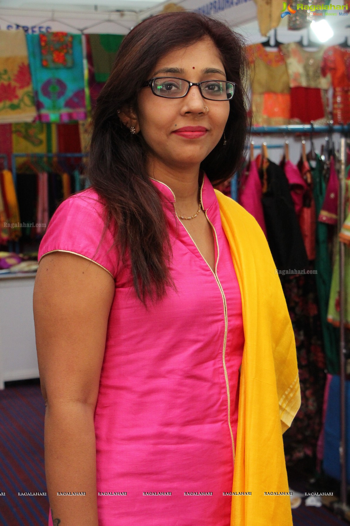 Geetha Madhuri launches Taarana 2016 - Fashion and Lifestyle Exhibition cum Sale at Kamma Sangham, Hyderabad