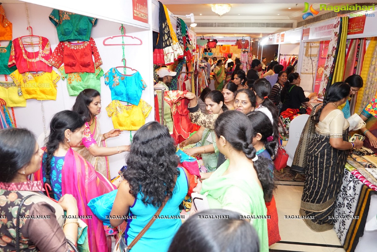 Sai Krupa inaugurates Trendz Vivah Collection Exhibition and Sale 2016 at Taj Krishna, Hyderabad