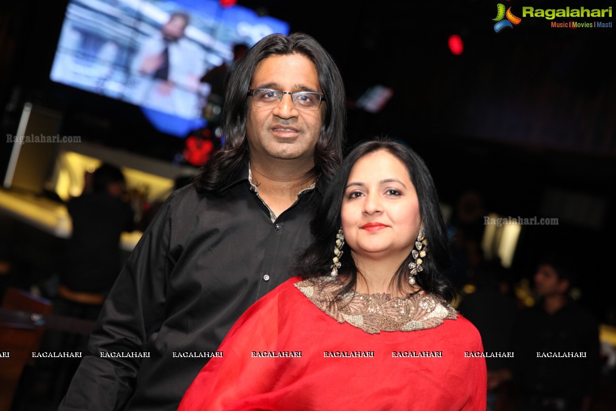 Anita Rathi-Sumeet Rathi 15th Wedding Anniversary Celebrations at Air Live