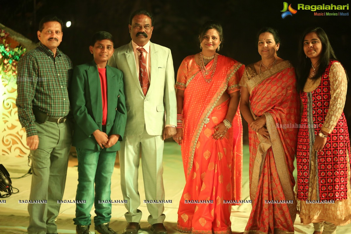 Grand Wedding Reception of Vishnu Vardhini and Anup Chand at D Lake View Resort, Hyderabad