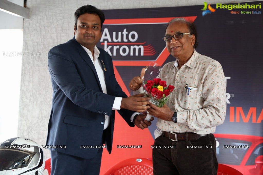 Felicitation of a Team of Five Men on a Pan India Tour by Auto Krom