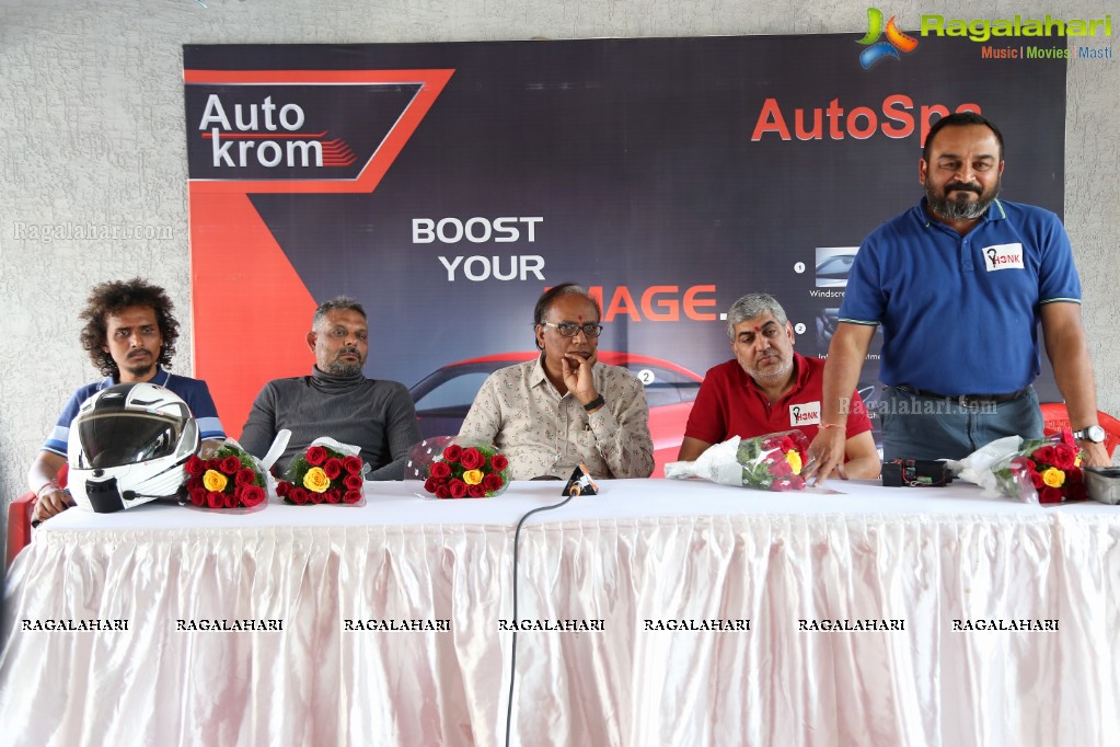 Felicitation of a Team of Five Men on a Pan India Tour by Auto Krom