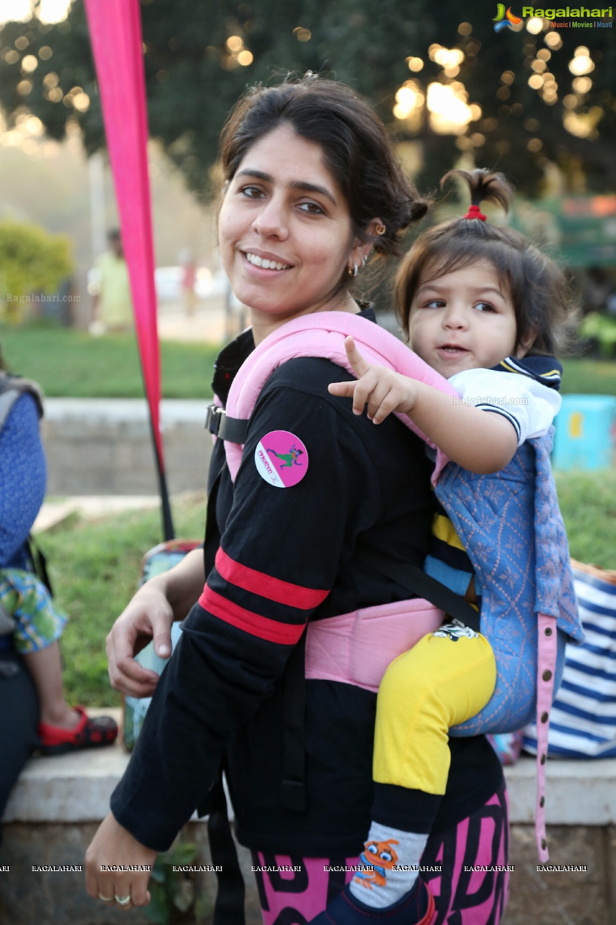 Pinkathon's Baby Wearing Walk with Milind Soman