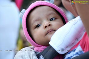 Pinkathon's Baby Wearing Walk with Milind Soman