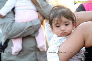 Pinkathon's Baby Wearing Walk with Milind Soman