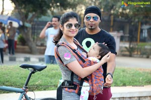 Pinkathon's Baby Wearing Walk with Milind Soman