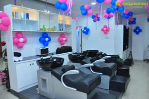 Blush Luxury Salon