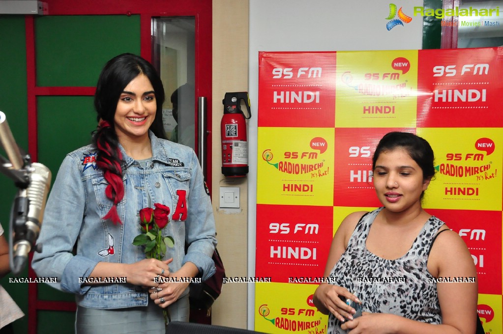 Commando 2 Team at Radio Mirchi