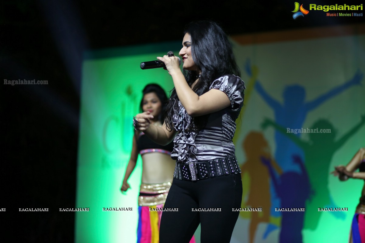 Dance Like a Child - A Musical Evening by Priyanka Negi at Novotel Lawns, HICC, Hyderabad