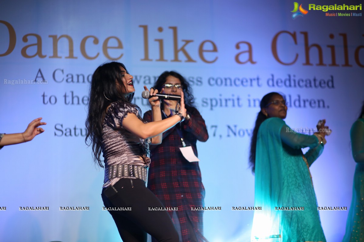 Dance Like a Child - A Musical Evening by Priyanka Negi at Novotel Lawns, HICC, Hyderabad