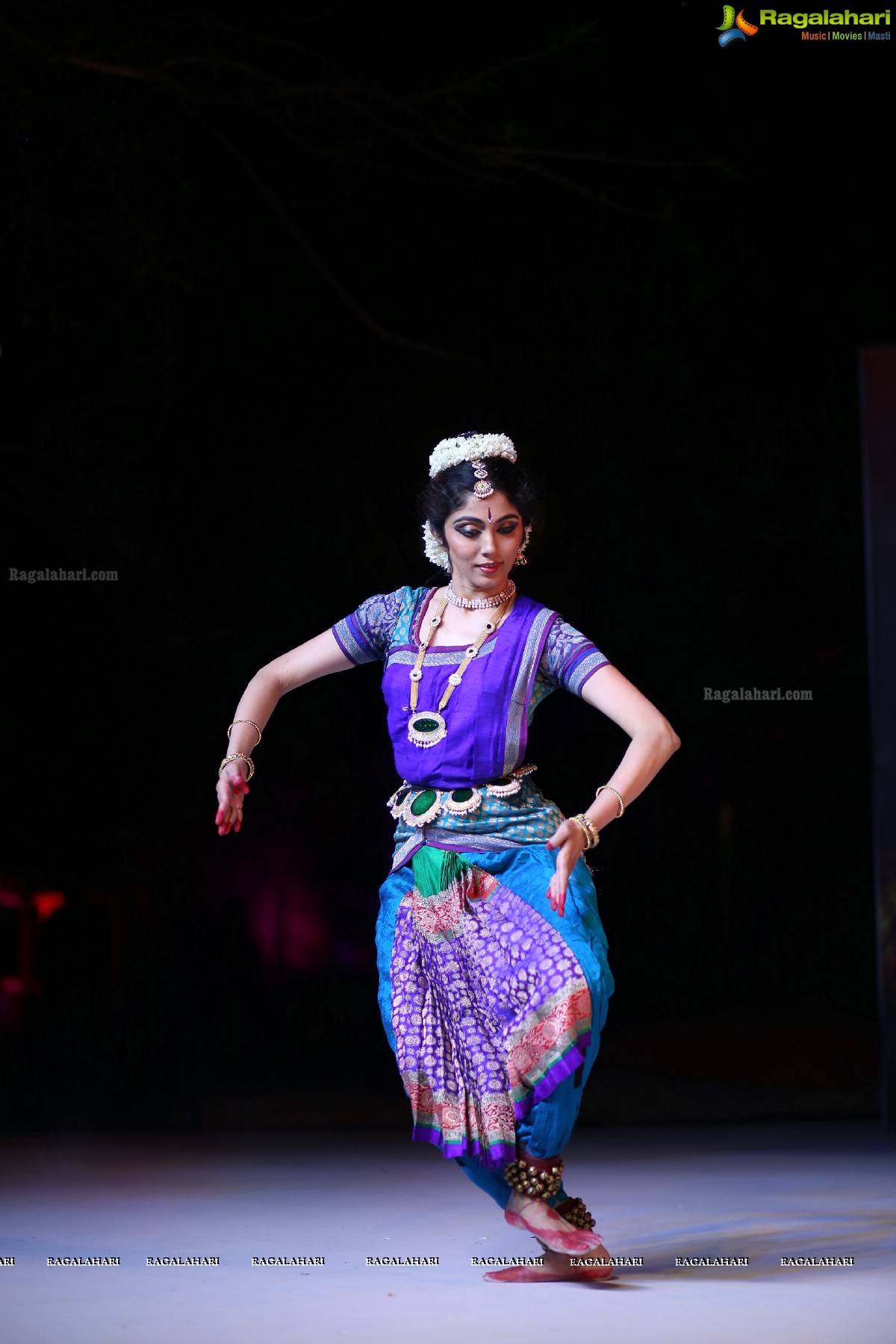 Gudi Sambaralu - A Bharatnatyam Recital by Smita Madhav and Kuchipudi Recital by Yashoda at Dharmapuri Kshetram, Hyderabad