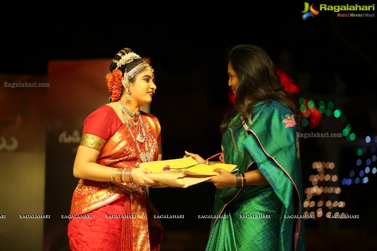 Gudi Sambaralu - A Bharatnatyam Recital by Smita Madhav and Kuchipudi Recital by Yashoda at Dharmapuri Kshetram, Hyderabad