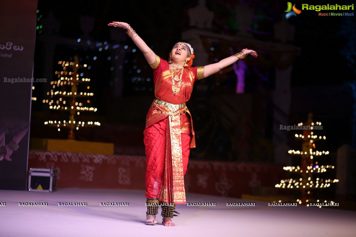 Gudi Sambaralu - A Bharatnatyam Recital by Smita Madhav and Kuchipudi Recital by Yashoda at Dharmapuri Kshetram, Hyderabad