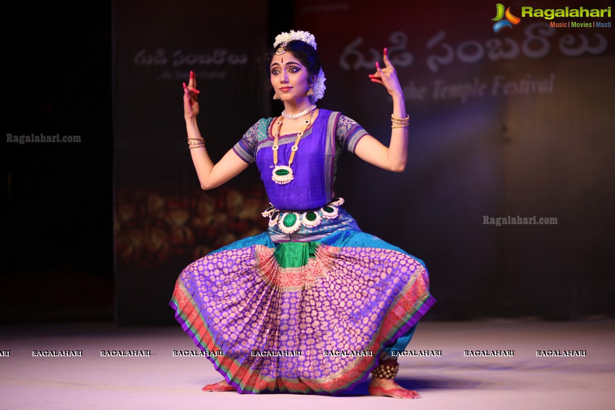 Gudi Sambaralu - A Bharatnatyam Recital by Smita Madhav and Kuchipudi Recital by Yashoda at Dharmapuri Kshetram, Hyderabad