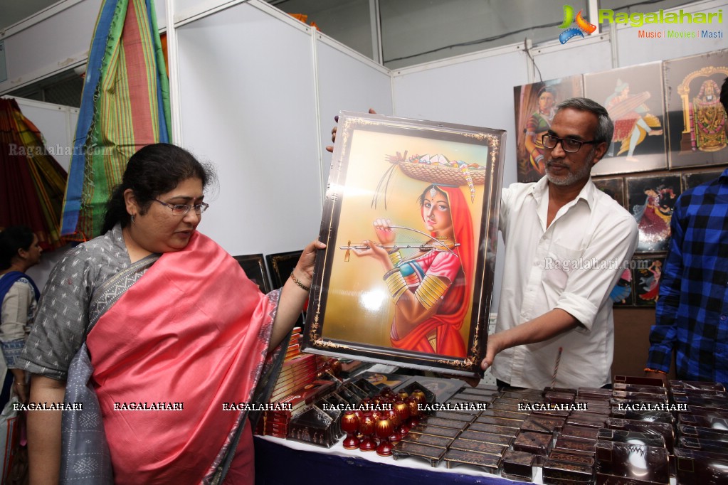 Golkonda Silk and Cotton Fab Handicrafts Mela, Hyderabad