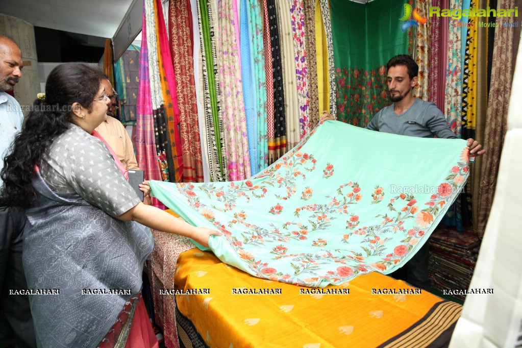 Golkonda Silk and Cotton Fab Handicrafts Mela, Hyderabad