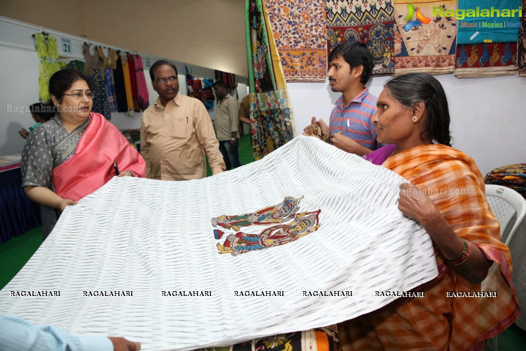 Golkonda Silk and Cotton Fab Handicrafts Mela, Hyderabad