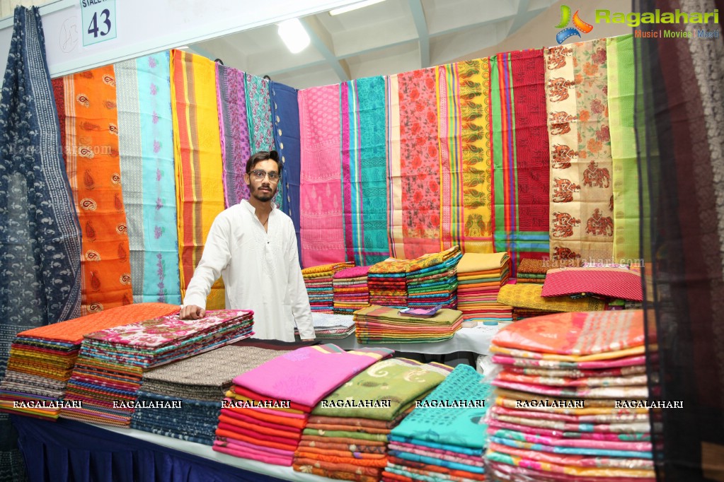 Golkonda Silk and Cotton Fab Handicrafts Mela, Hyderabad