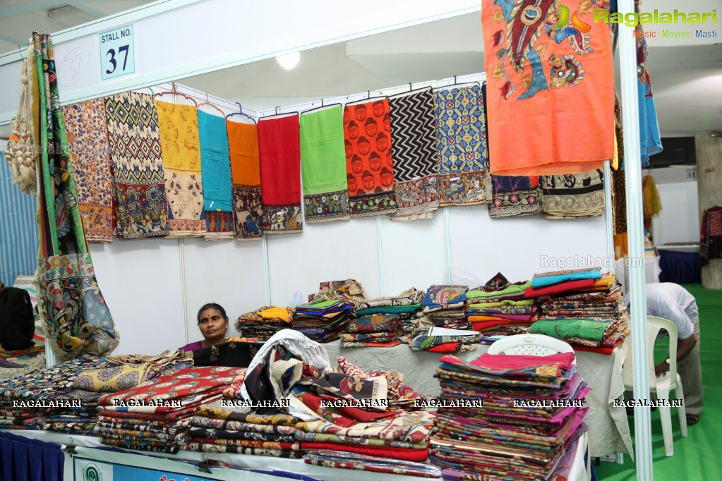 Golkonda Silk and Cotton Fab Handicrafts Mela, Hyderabad