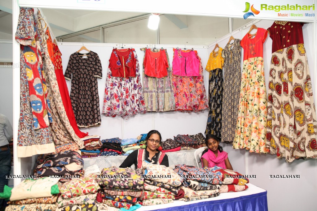 Golkonda Silk and Cotton Fab Handicrafts Mela, Hyderabad