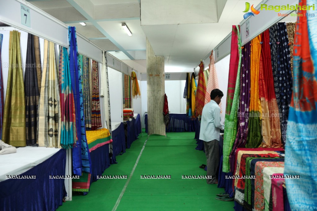 Golkonda Silk and Cotton Fab Handicrafts Mela, Hyderabad