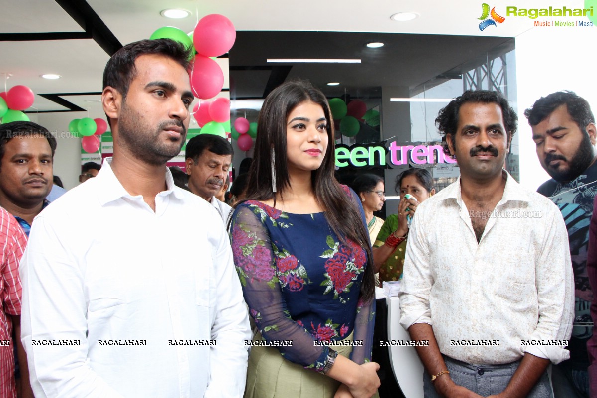 Yamini Bhaskar inaugurates Green Trends Outlet at Chandanagar Main Road, Hyderabad