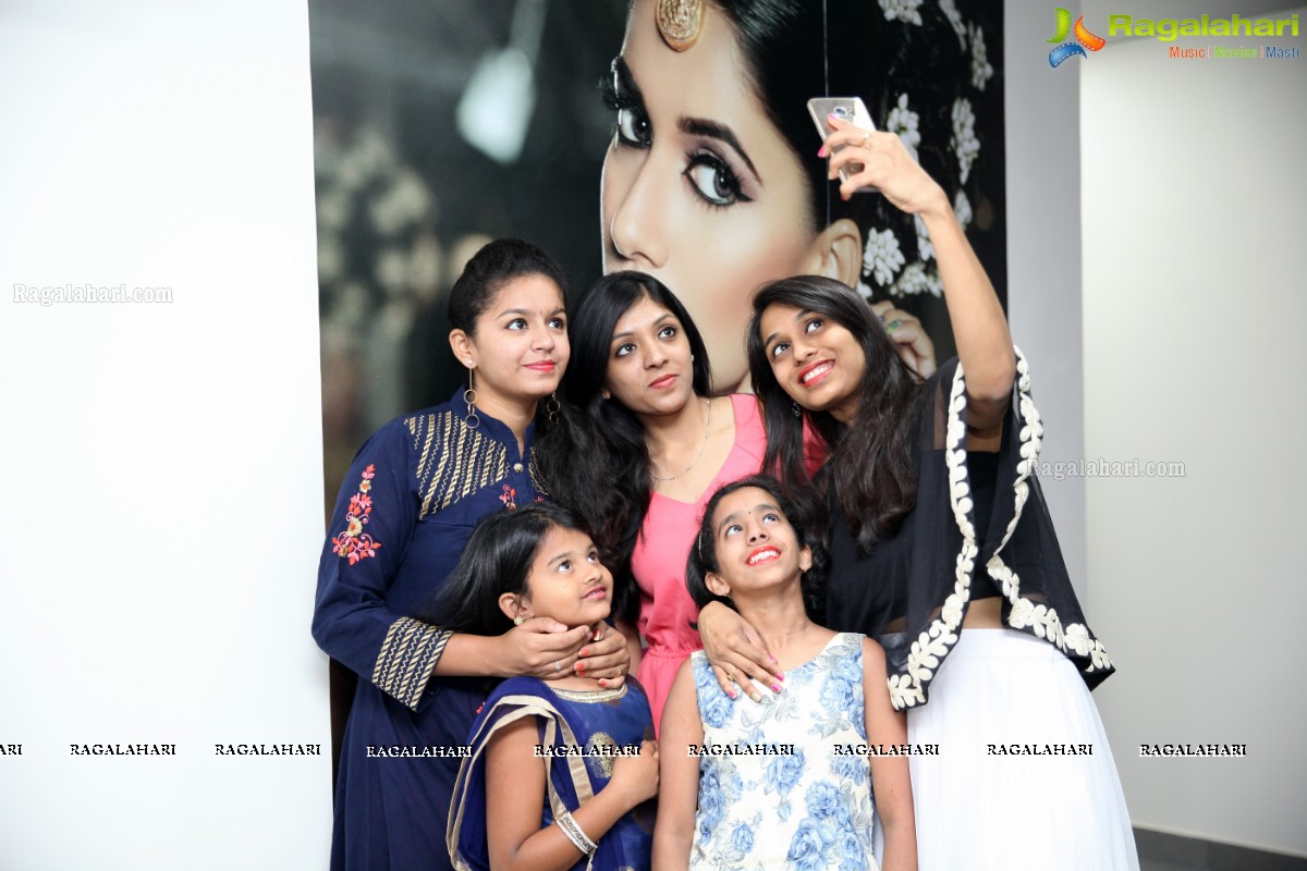 Lakme Salon Launch at Vikrampuri Colony, Secunderabad