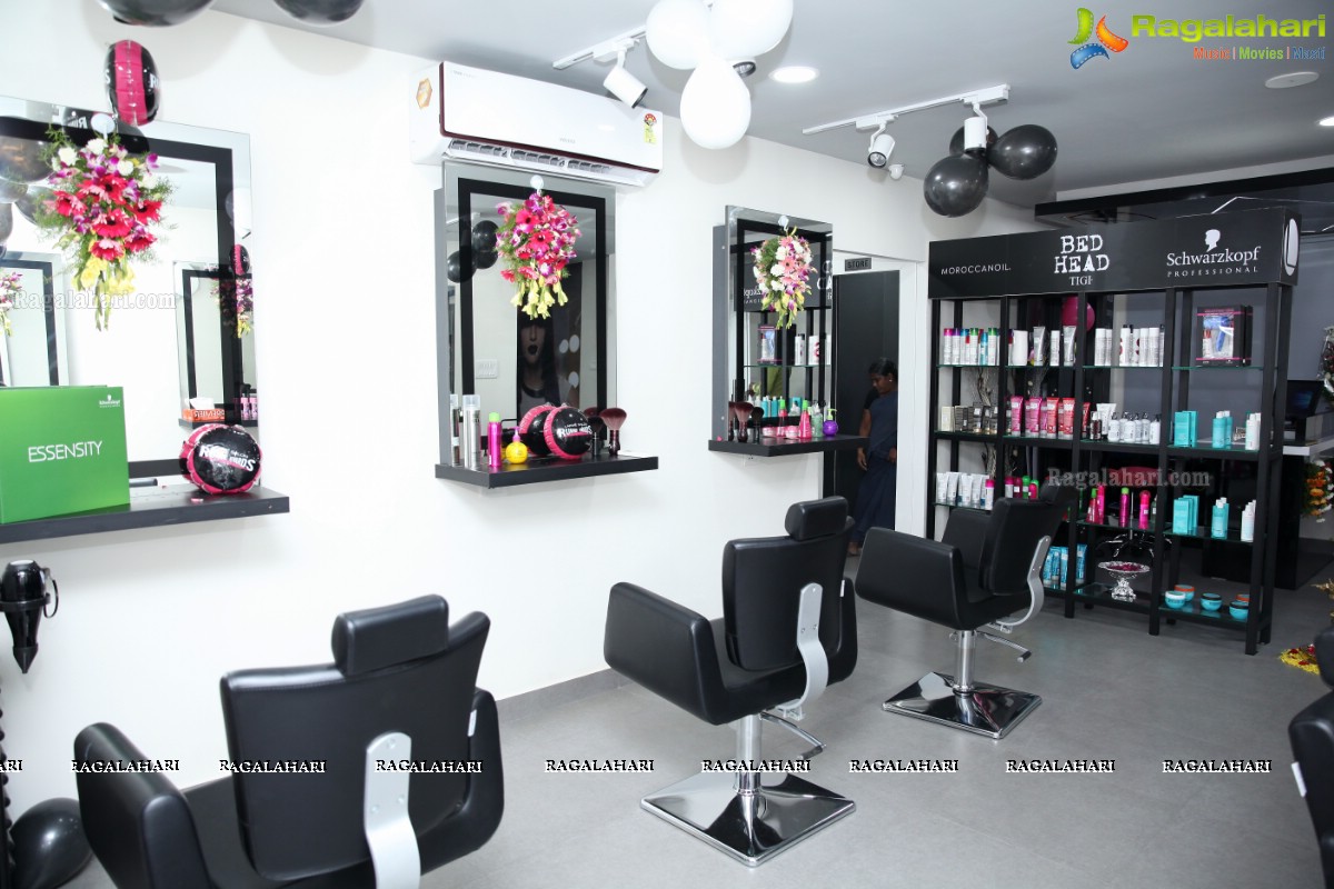 Lakme Salon Launch at Vikrampuri Colony, Secunderabad