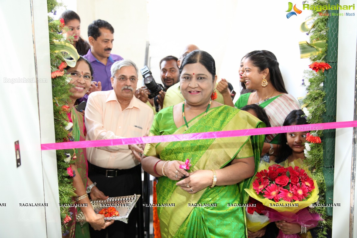 Lakme Salon Launch at Vikrampuri Colony, Secunderabad