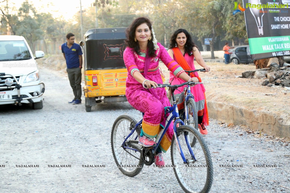 Pinkathon - A Cycle Rally with Milind at Hyderabad Bicycling Club, Hyderabad