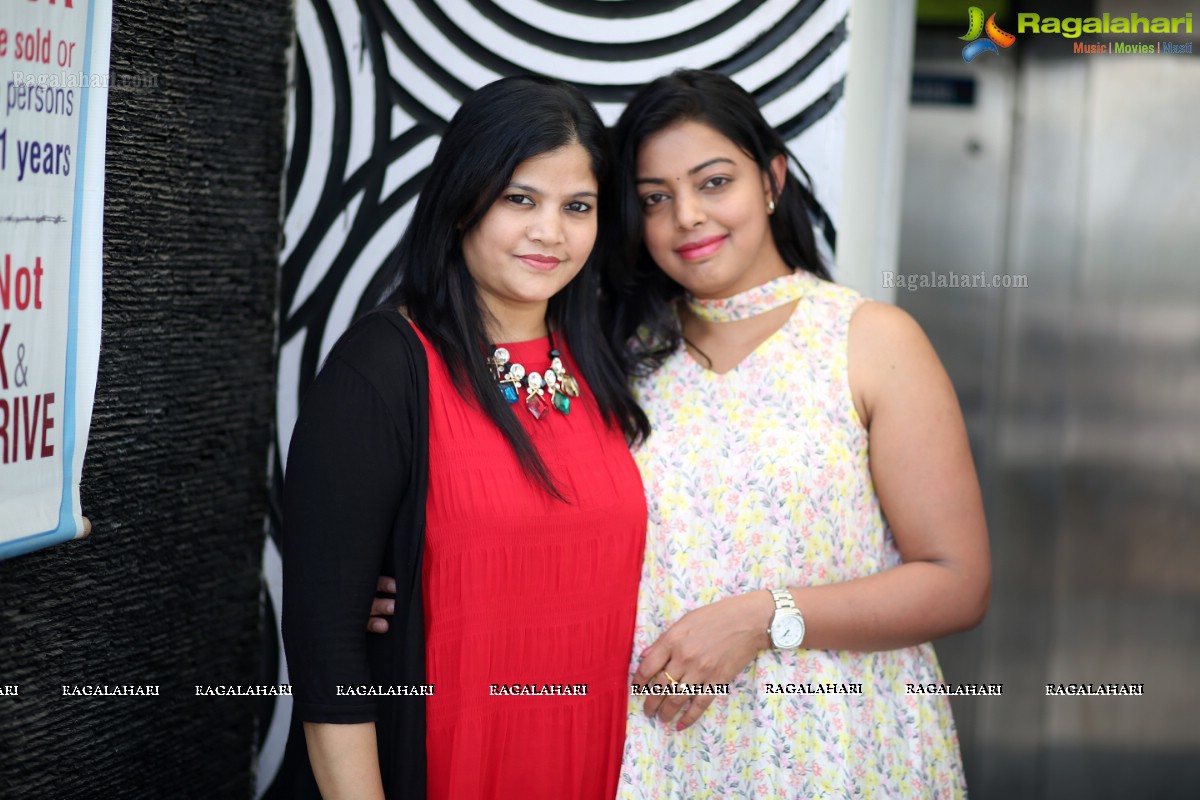 Queen Lounge Kitty Event at Vertigo, Hyderabad