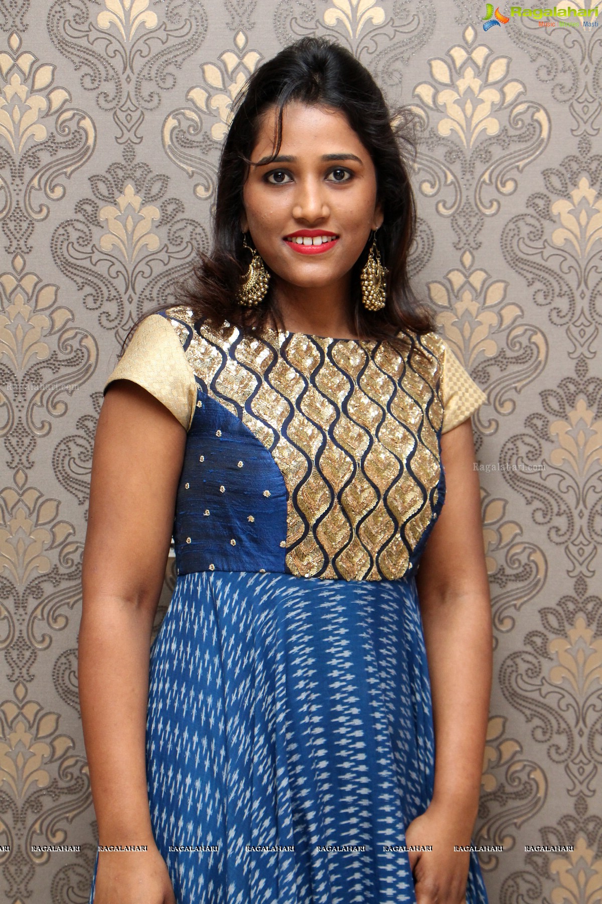 S Mode by Swetha Reddy and Suchi Reddy at Shrinika, Plot #213, Road No 19, Jubilee Hills, Hyderabad