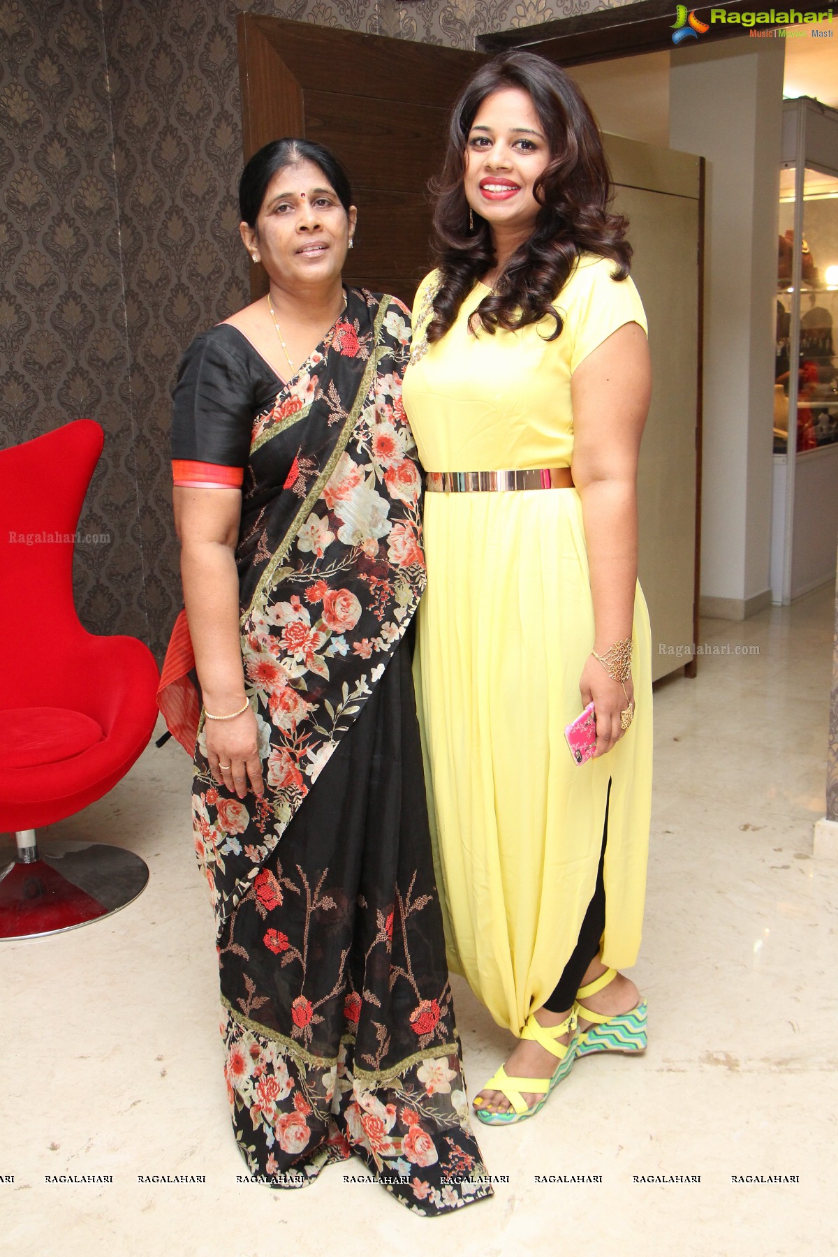 S Mode by Swetha Reddy and Suchi Reddy at Shrinika, Plot #213, Road No 19, Jubilee Hills, Hyderabad