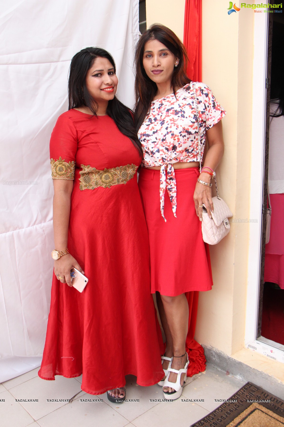 S Mode by Swetha Reddy and Suchi Reddy at Shrinika, Plot #213, Road No 19, Jubilee Hills, Hyderabad