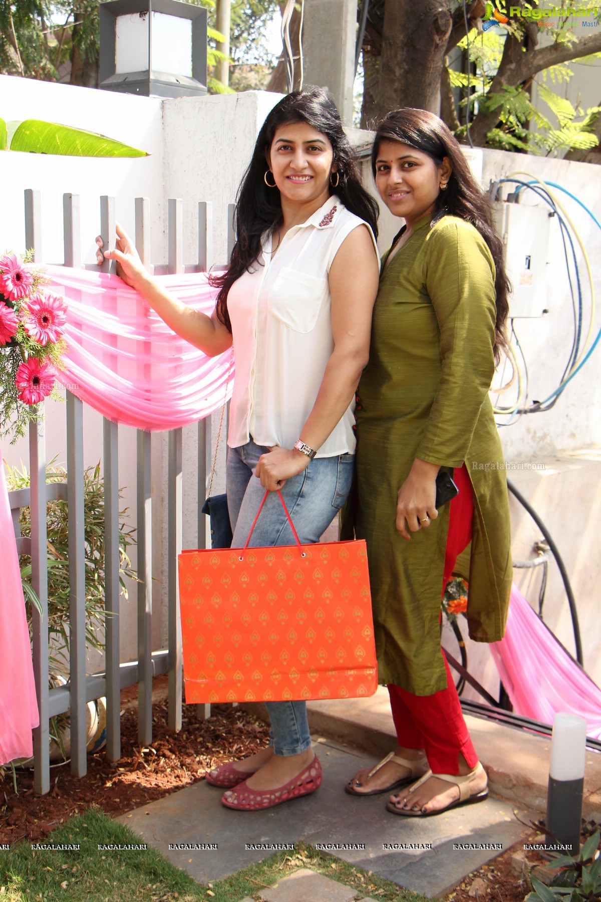 S Mode by Swetha Reddy and Suchi Reddy at Shrinika, Plot #213, Road No 19, Jubilee Hills, Hyderabad