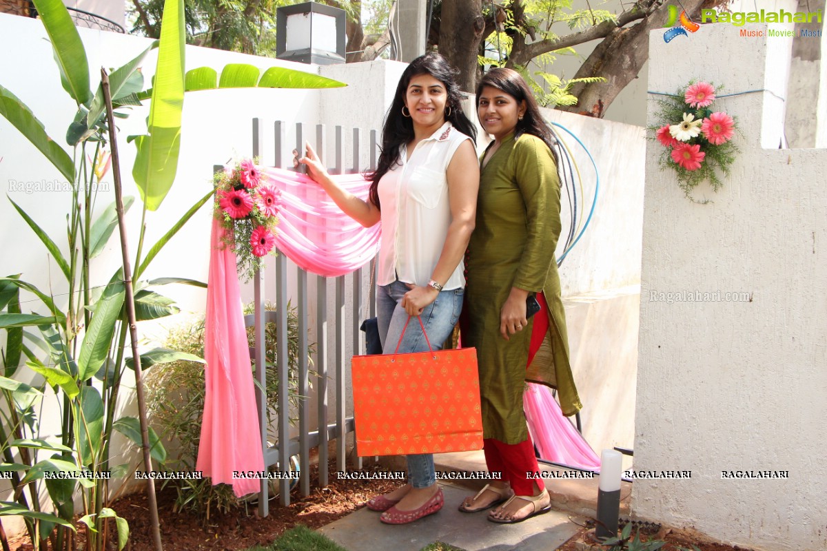S Mode by Swetha Reddy and Suchi Reddy at Shrinika, Plot #213, Road No 19, Jubilee Hills, Hyderabad