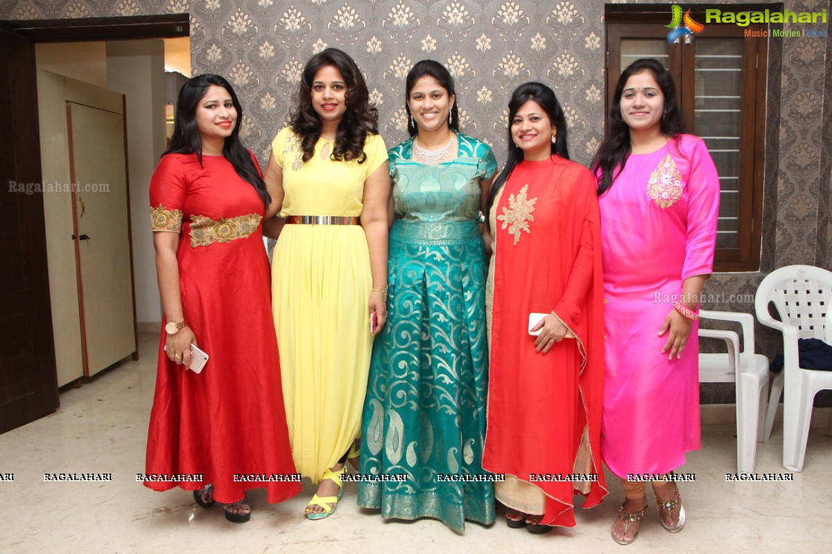 S Mode by Swetha Reddy and Suchi Reddy at Shrinika, Plot #213, Road No 19, Jubilee Hills, Hyderabad