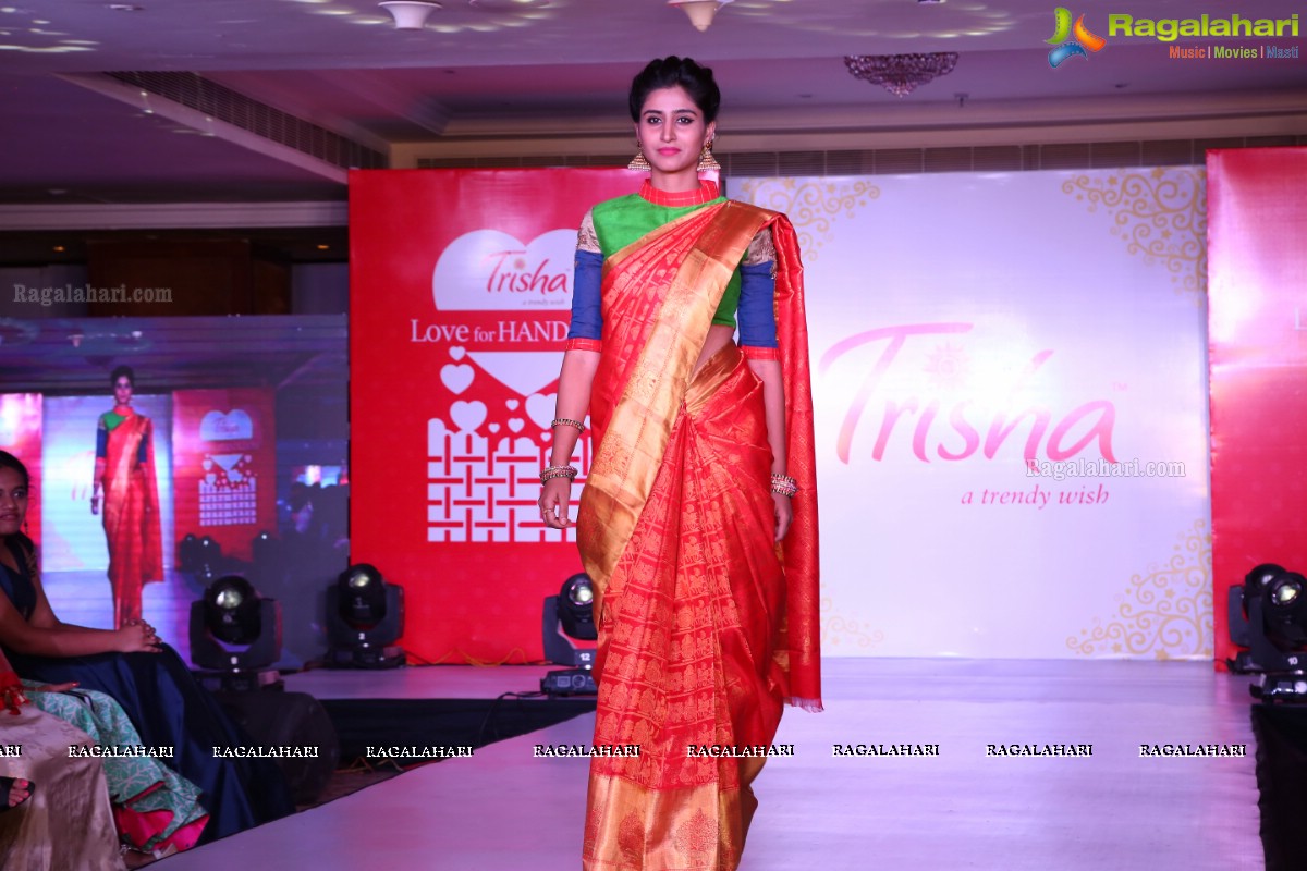 Trisha Love for Handloom Fashion Show at Taj Krishna, Hyderabad