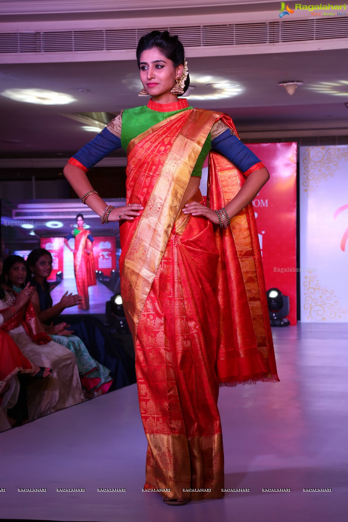 Trisha Love for Handloom Fashion Show at Taj Krishna, Hyderabad